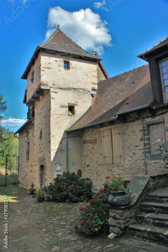 Maison ancienne à Ségur le château. (Corrèze)