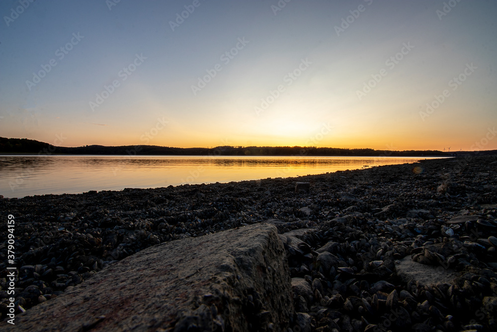 Sonnenuntergang am Sauerländer Meer 