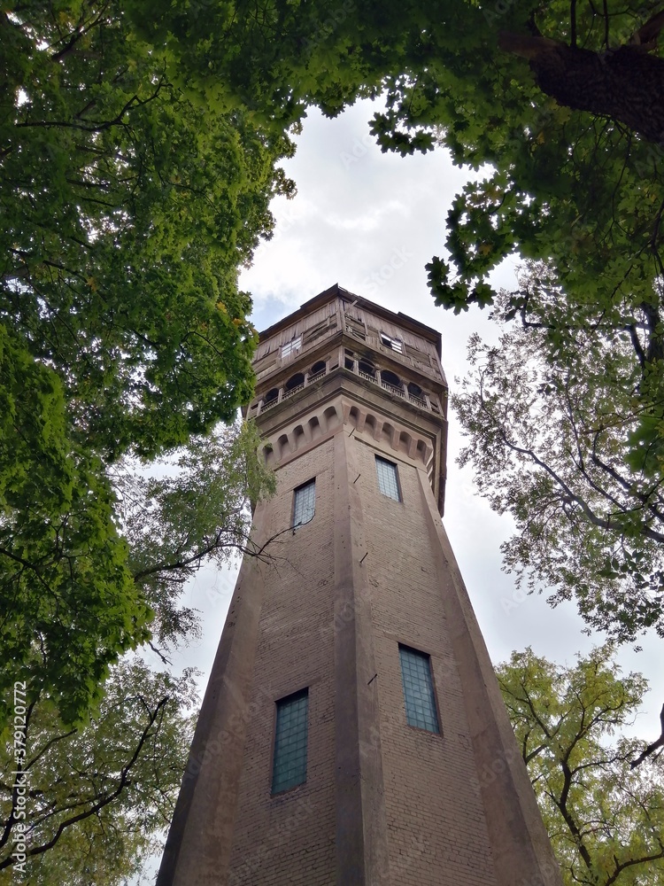 Obraz premium witch's secret. water tower on the territory of the educational institution.