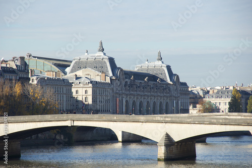 Paris outdoors sat autumn