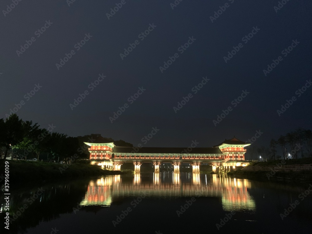 night view of the forbidden city