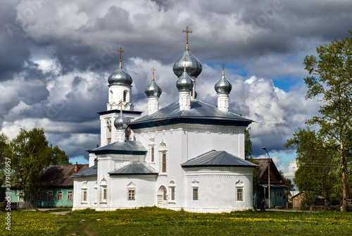 Church of the Nativity of the virgin in Kargopol
