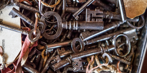 escape room key