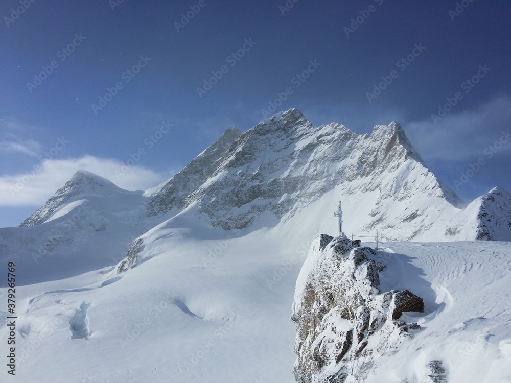 Obraz premium swiss mountains in winter
