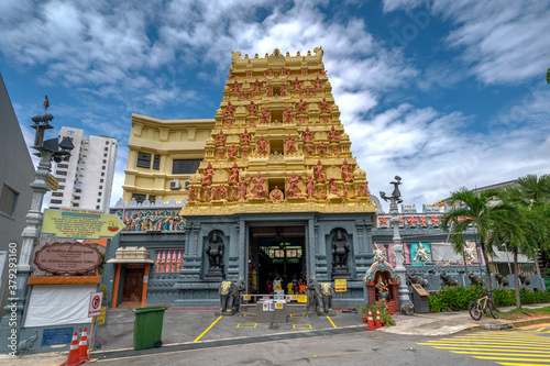Facade of Sri Senpaga Vinayagar Temple at daytime. photo