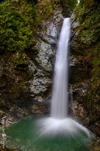 Fototapeta Naklejka Na Ścianę i Meble -  Beautiful waterfall in Spring.