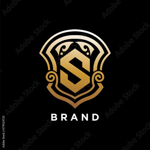 Fototapeta Naklejka Na Ścianę i Meble -  S initial logo for brand in gold color design