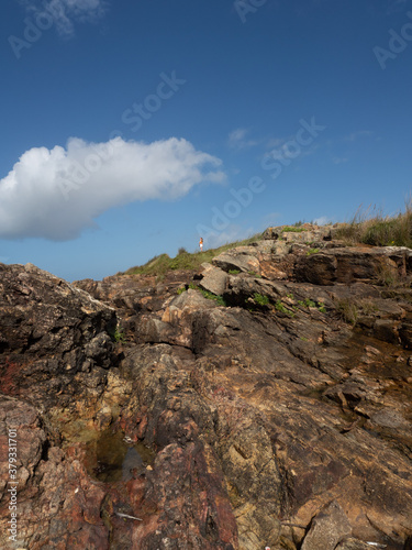 rocher en contrebas, falaise © Photo MD