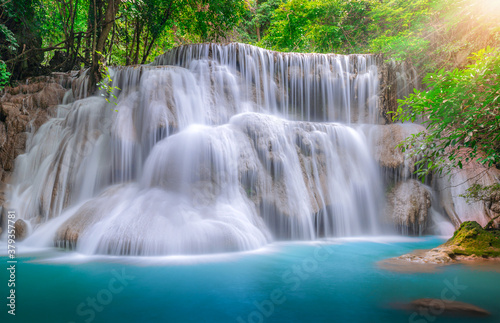 Fototapeta Naklejka Na Ścianę i Meble -  Huai Mae Kamin waterfall (Third Level) Srinakarin Dam in Kanchanaburi, Thailand.