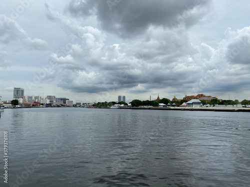 Bangkok River Views on an overcast day