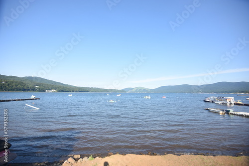 山梨の湖