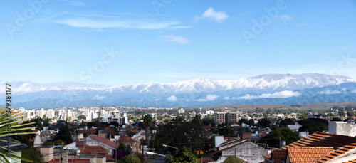 vista panoramica montañas nevadas, salta argentina