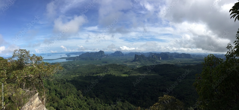 Obraz premium panorama of the mountains
