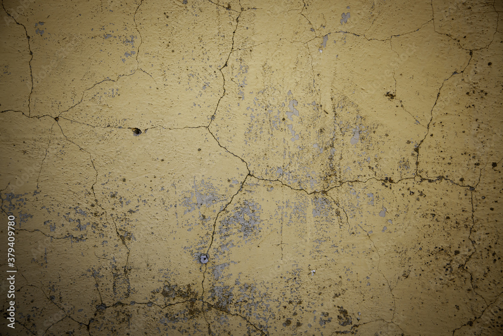 Obraz premium Cracked cement wall
