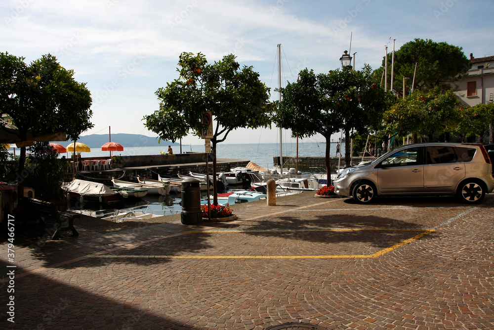 Der Bootshaven von Gargnano. Lombardai, Italien, Europa
