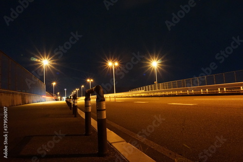 深夜の国道