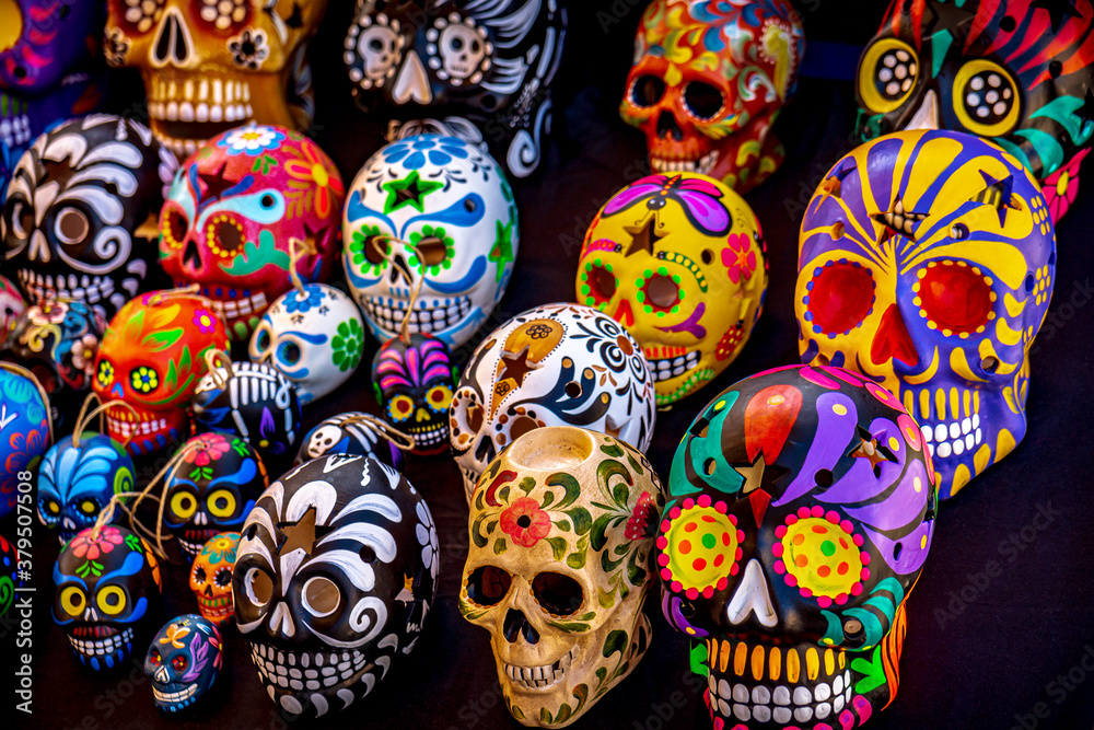 dia de los muertos celebration skulls