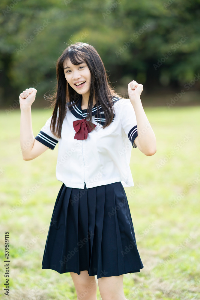 応援する女子高生 応援する女子高生
