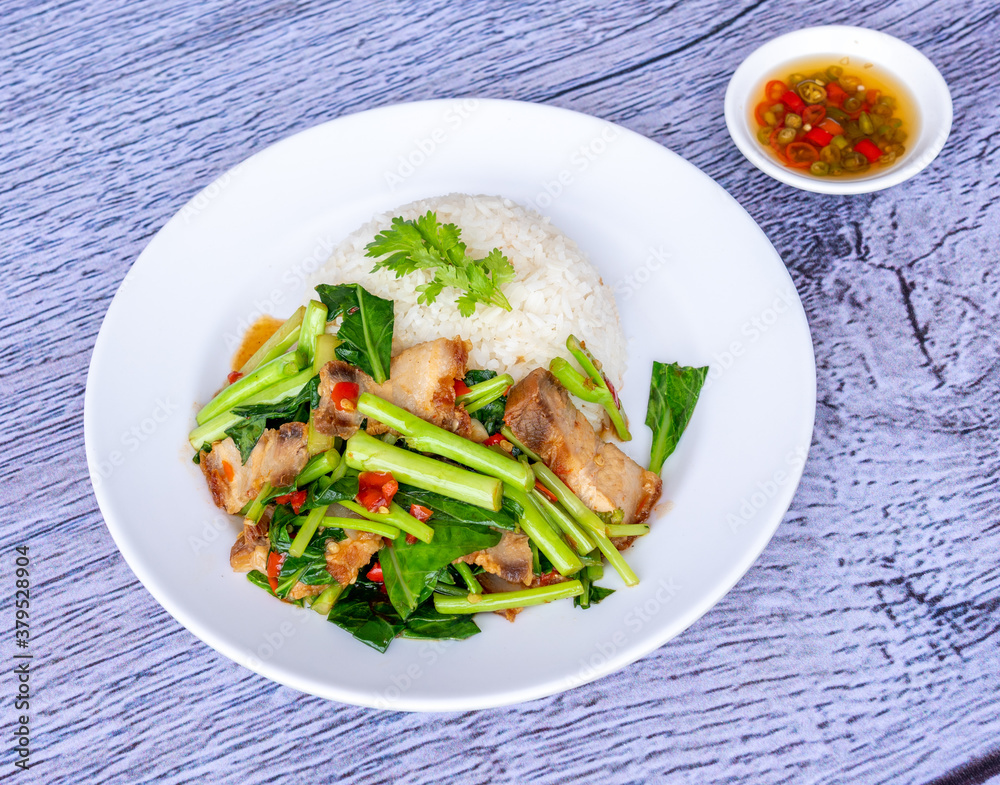 Thai Food Mixes of Noodles and Rice Dishes Thai Food Mixes of Noodles and Rice Dishes