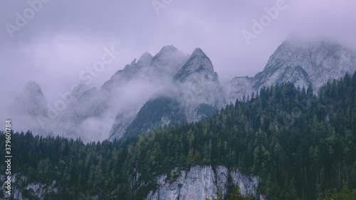 Morning mist and cloud in the mountains © Weiwei