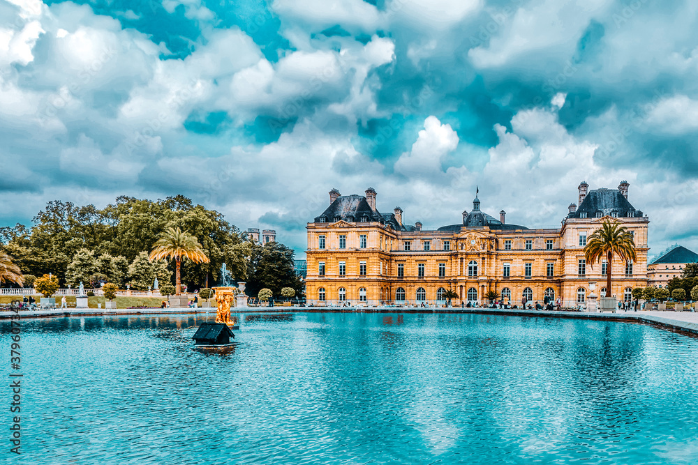 Luxembourg Palace and park in Paris, the Jardin du Luxembourg, one of the most beautiful gardens in Paris. France. - obrazy, fototapety, plakaty 