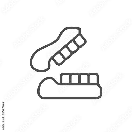 Dentures or artificial jaw line outline icon