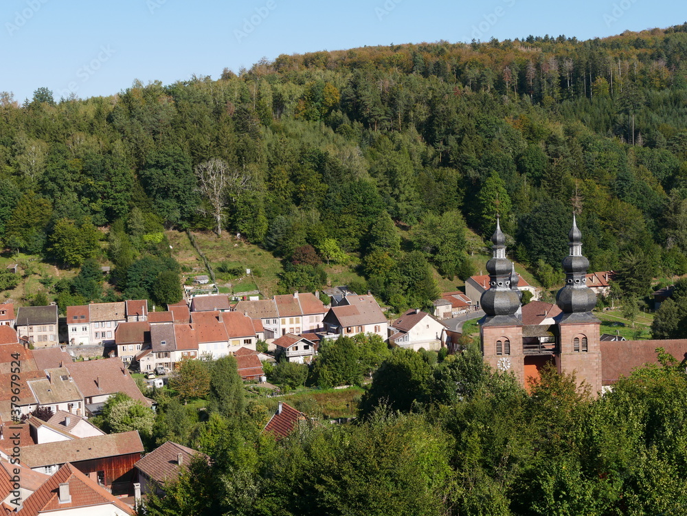 Village de Saint Quirin en Moselle. France