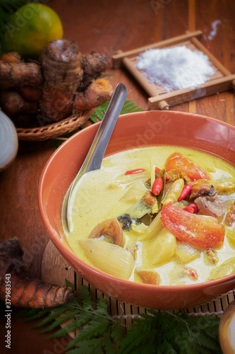 Thai curry with coconut milk