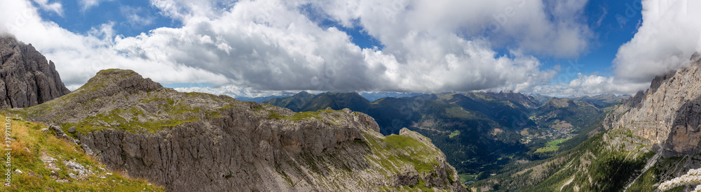 Panorama delle Dolomiti in alta quota