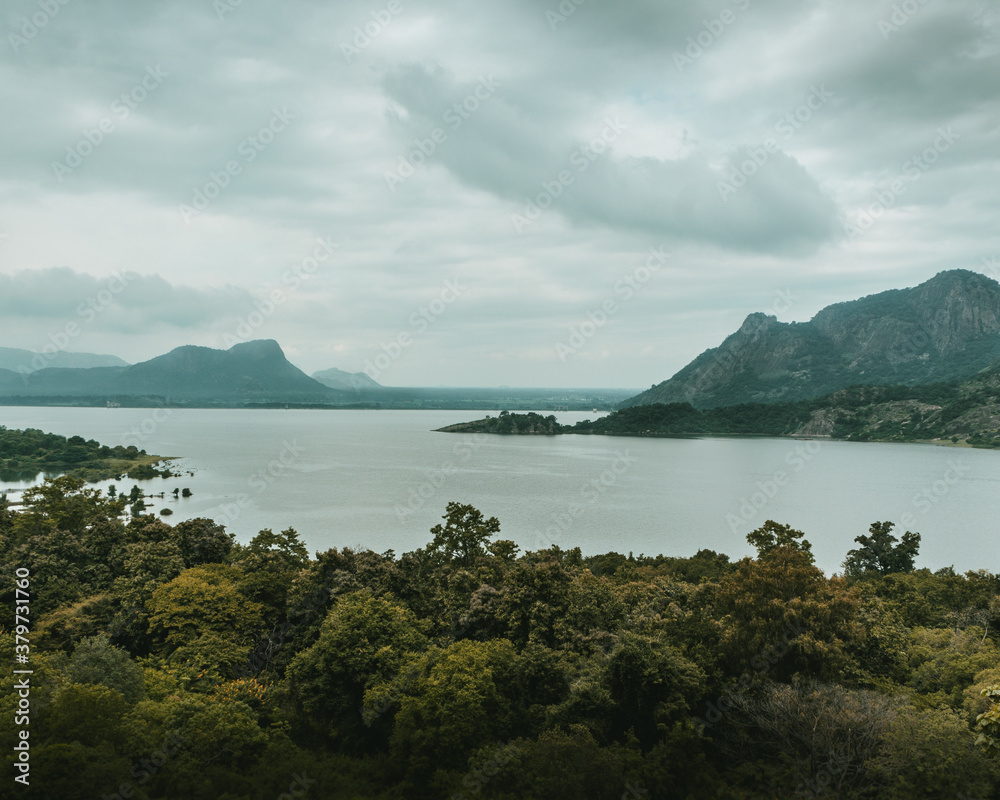 lake and mountains of Kodaikanal