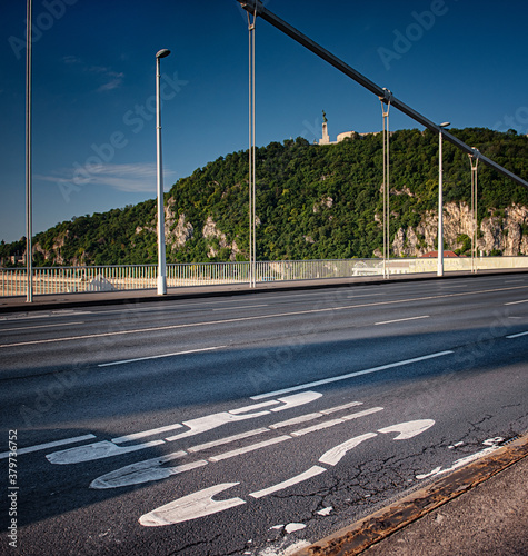 Elisabeth bridge in Budapes...