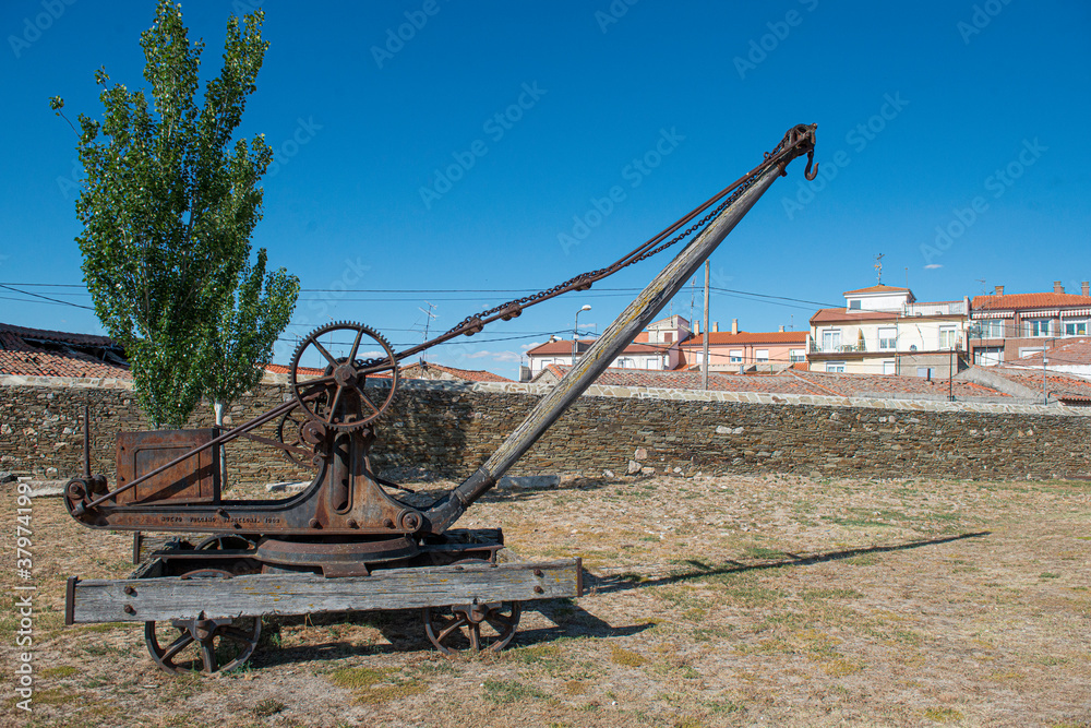 TORREÓN CASTILLO ALBA DE TORMES DETALLES EXTERIORES 