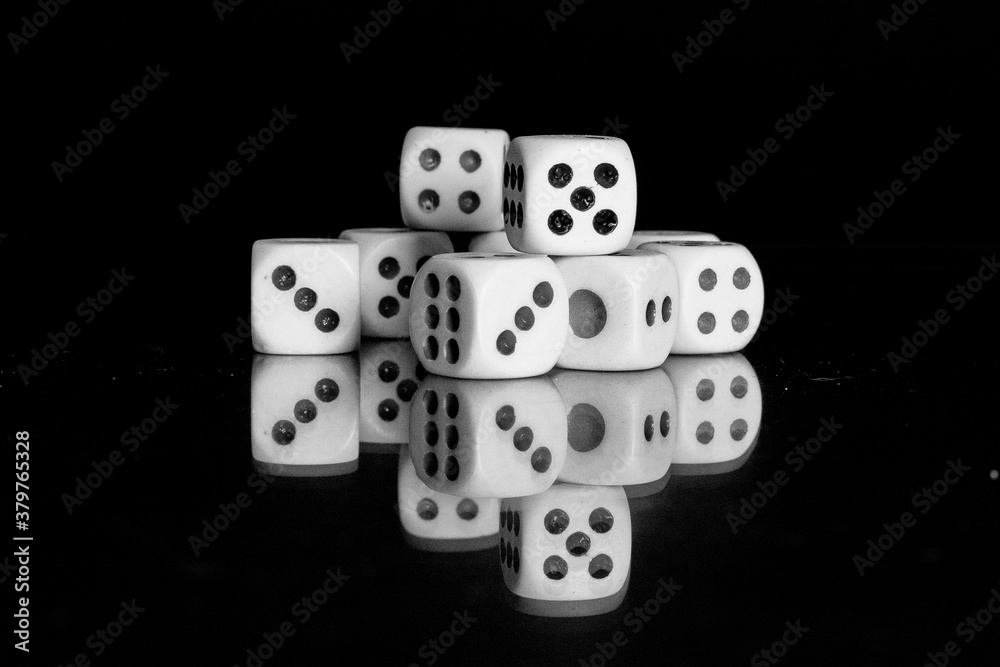 dices dices