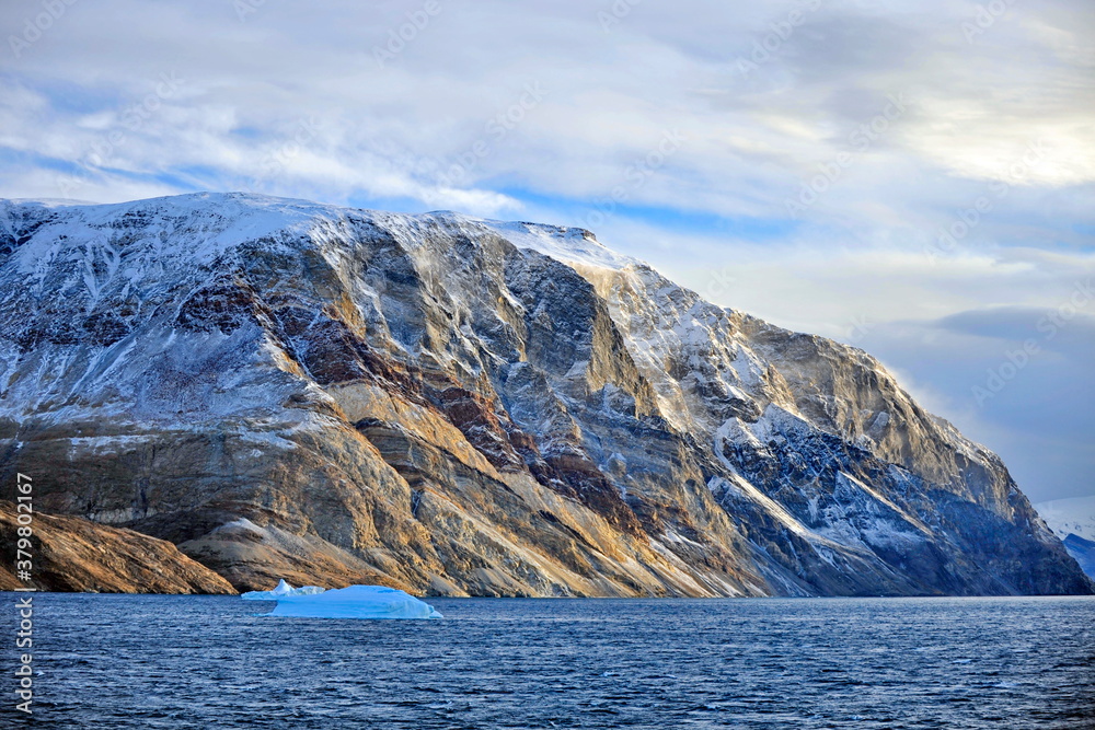 Drifting icebergs. Global warming. Climate change. Antarctica, Arctic. Greenland