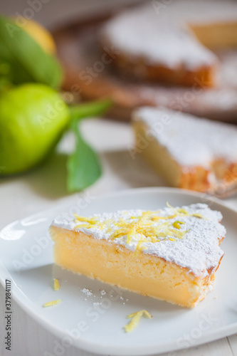 Lemon pie