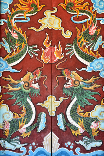 Wallpaper Mural Painted dragons on the entrance doors to the Chua Ong Temple Torontodigital.ca