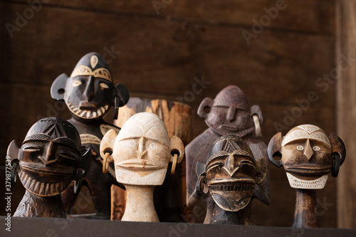 Photography Máscaras egipcias de madera. Egyptian wooden masks.