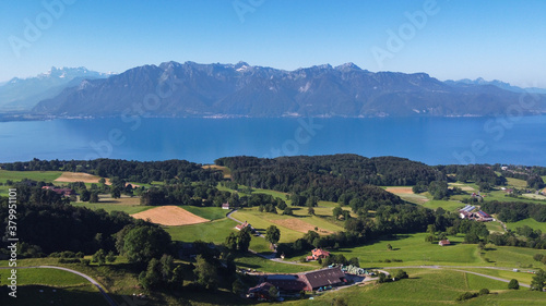 Quadro su tela Geneva lake view, made by drone, mount pelerin near Lausanne, Vevey, vien on  Mo