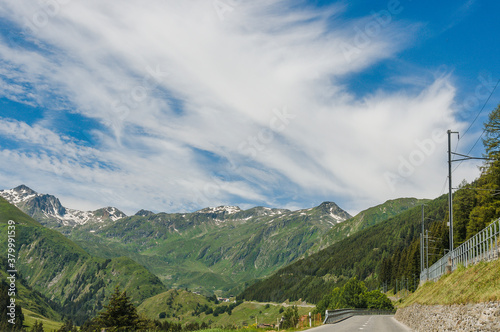 Oberalppass, Passstrasse, Pass, Bergstrasse, Zugfahrt, Zugreise, Alpsu, Oberalpstrasse, Disentis, Surselva, Graubünden, Andermatt, Uri, Urserental, Wanderweg, Alpen, Sommer, Schweiz