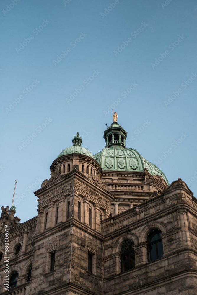 Main dome of the British Columbia Parliament Building - vertical Main dome of the British Columbia Parliament Building - vertical