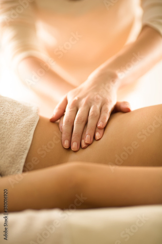 Wallpaper Mural Back Massage Torontodigital.ca