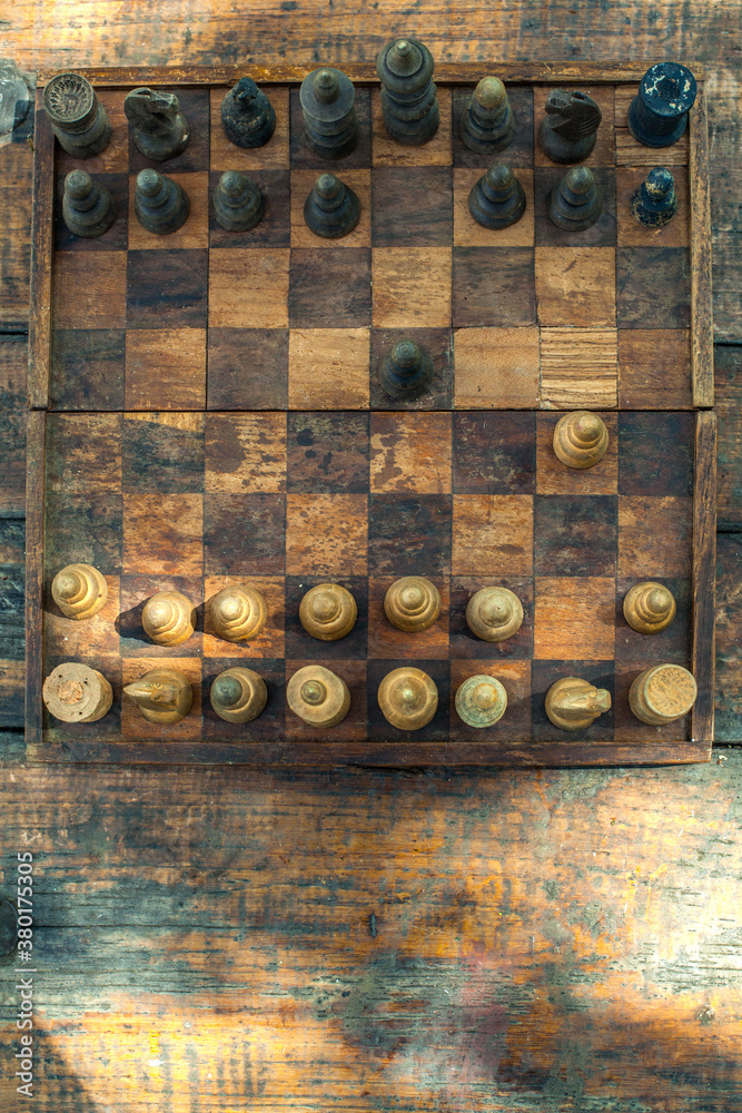 Old chess game Old chess game