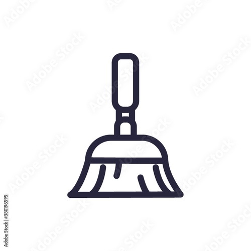 Hand sweeper