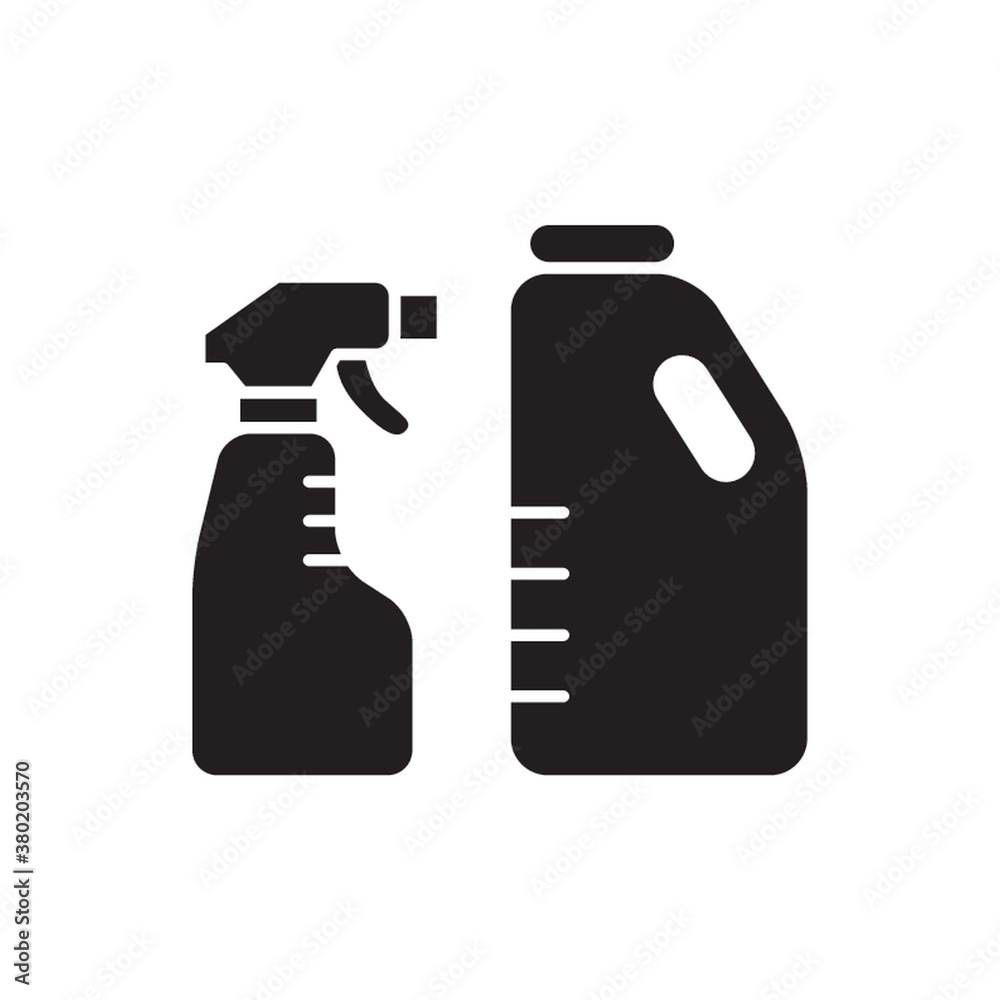 Fototapeta premium Spray bottle and detergent