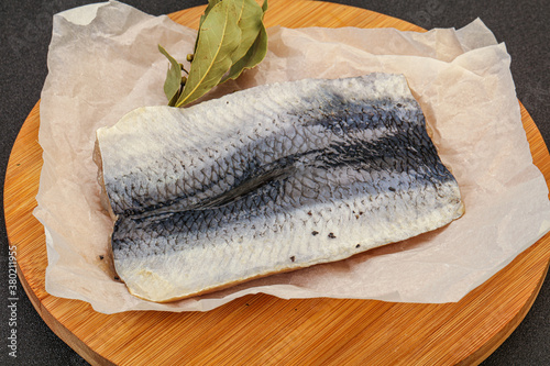 Herring fillet with skin and spices