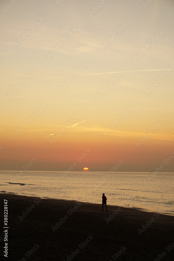 Fototapeta premium Beach sunrise