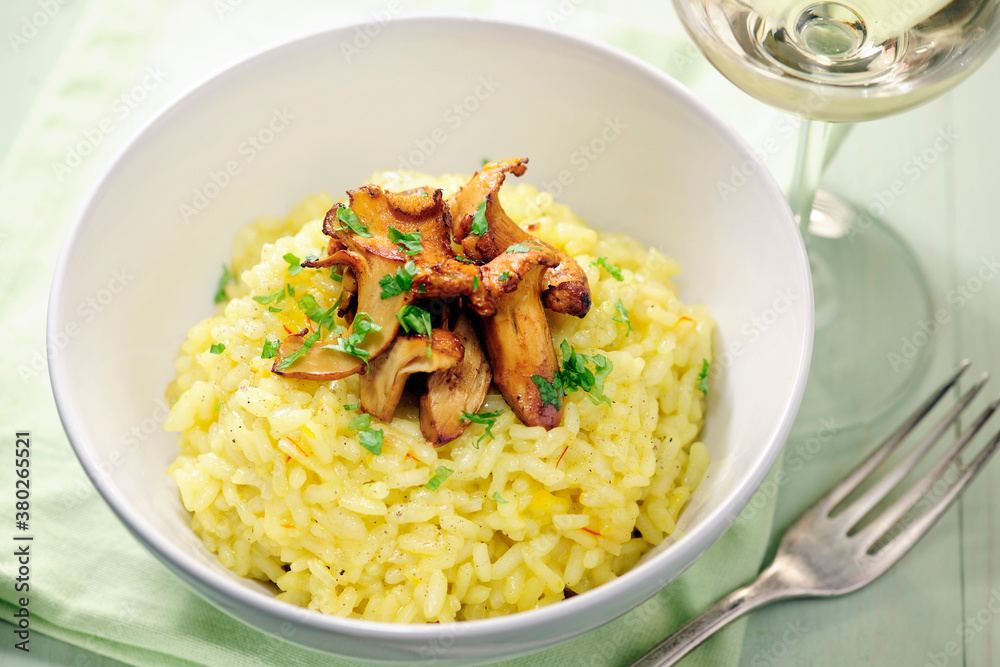 Food: Saffron risotto with chanterelles and parsley Food: Saffron risotto with chanterelles and parsley