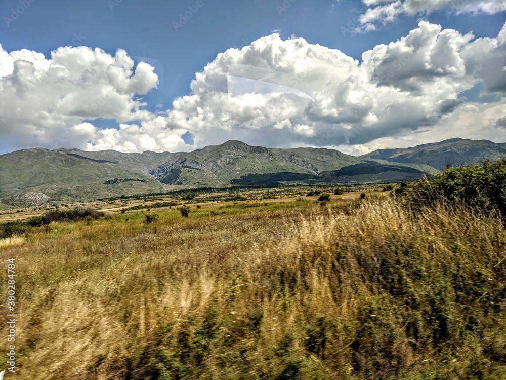 Fototapeta premium landscape with sky and clouds