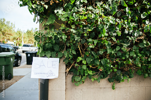 sale sign for yardsale photo