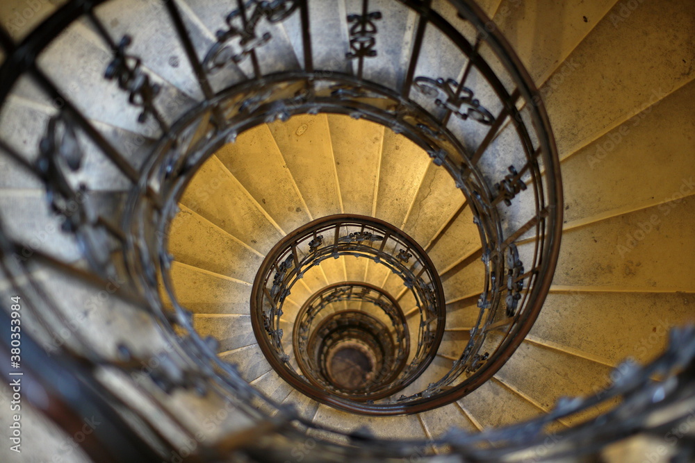 Special views of a spiral staircase structure